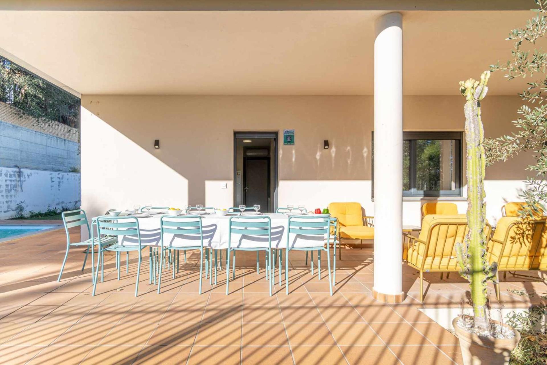 Jouvacations Villa Domenec Figueres  Exterior photo
